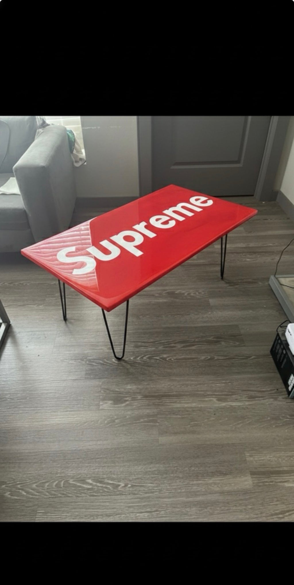 Hypebeast Supreme Coffee table
